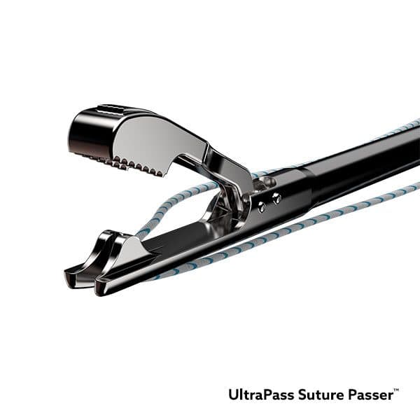Sutura meniscal con pinza UltraPass (mini pinza Scorpio - alquiler)